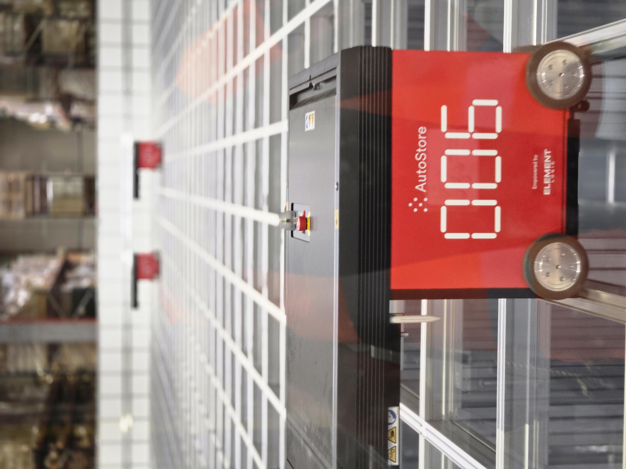 AutoStore w magazynie XBS Logistics