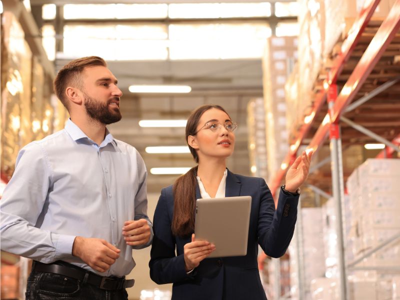 Logistyka produkcji i&nbsp;zaopatrzenia – co&nbsp;to&nbsp;jest?