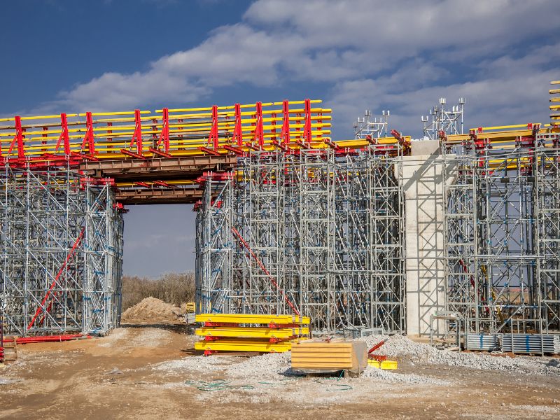 Samonośny system magazynowania – czym jest i&nbsp;jak działa?